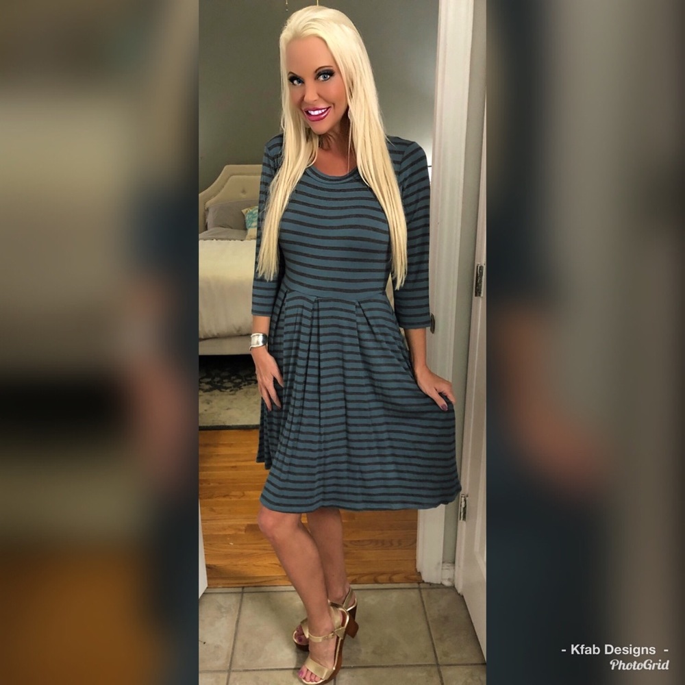 ❤️LAST 1! Indigo/Charcoal Striped Dress! - Picture 3 of 3